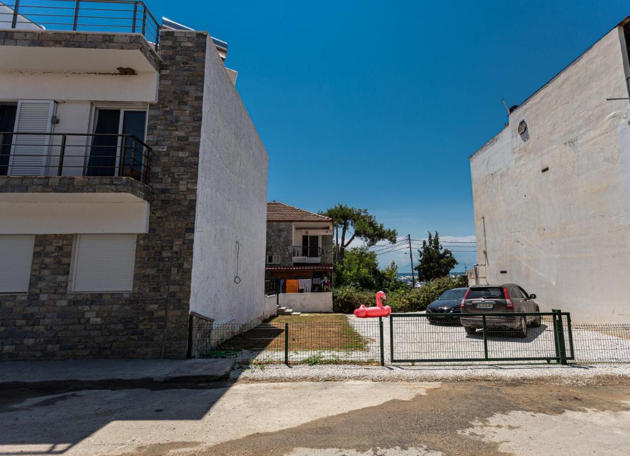 Halkidiki beach apartments 1 Nea Kallikratia Vergia beach Nea Kallikrateia Bagian luar foto
